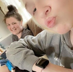 Meet your Posher, Kendall